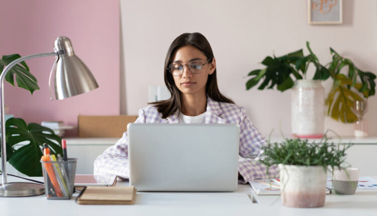 Indian Women Earn Less And Get Fewer Jobs, Says Oxfam Report 2022