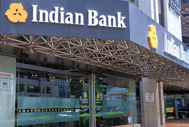 Indian Bank Makes Pregnant Women 'Temporarily Unfit' for Joining