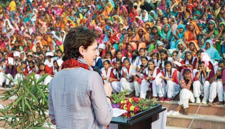 Unite and create your own space: Priyanka taps woman power in UP