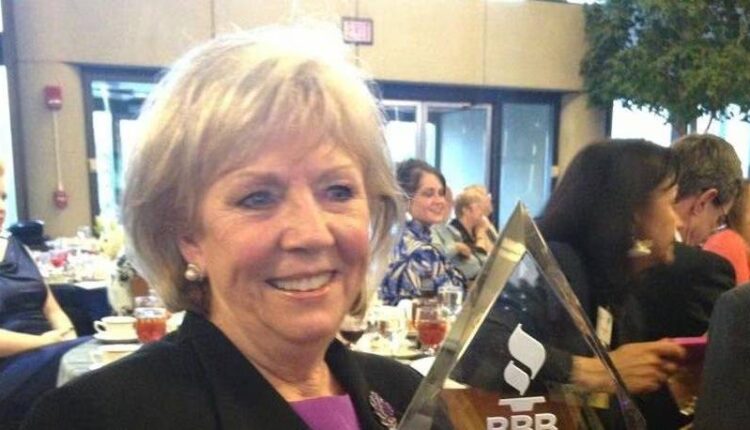 Women support each other in new business, leadership groups